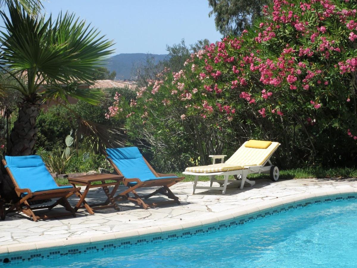 Villa With Lovely Views Fréjus